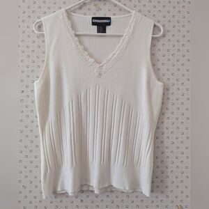 🤍 Vintage Y2K XL Baby Doll White Knit Sequins Sleeveless Top Requirements